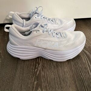 White Hoka Bondi 8 Size 8.5D (Wide)
